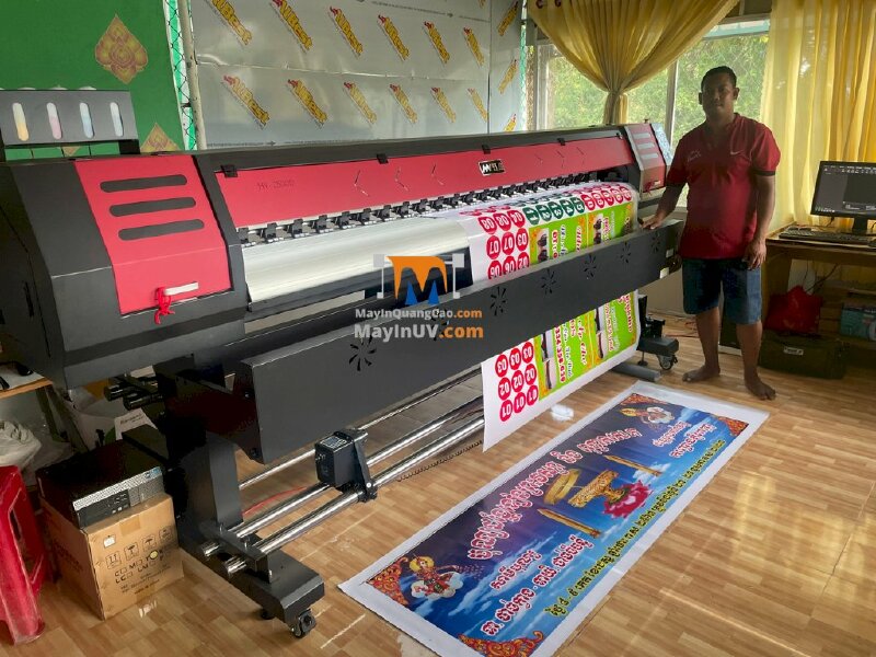 Tư vấn báo giá máy in bạt khổ 2m5 HongYing và hoàn thành lắp đặt máy in khổ lớn cho Quảng cáo Quỳnh Anh tỉnh Trà Vinh - Ảnh: 2