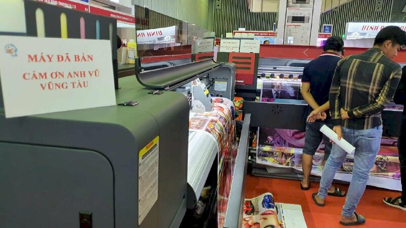 Công ty MayInQuangCao.com tại sự kiện Triển lãm Quốc tế thiết bị và công nghệ quảng cáo Việt Nam lần thứ 13 (VietAd 2023) diễn ra tại TP.HCM - Ảnh: 3