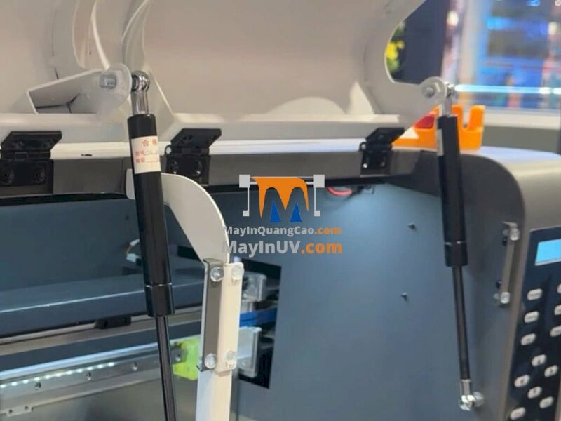 Máy in quảng cáo khổ 2m5 HongYing