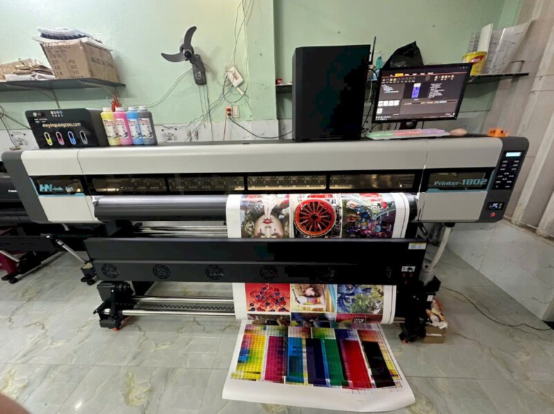 Máy in bạt HongYing 1m8 1850 Đã bao gồm VAT