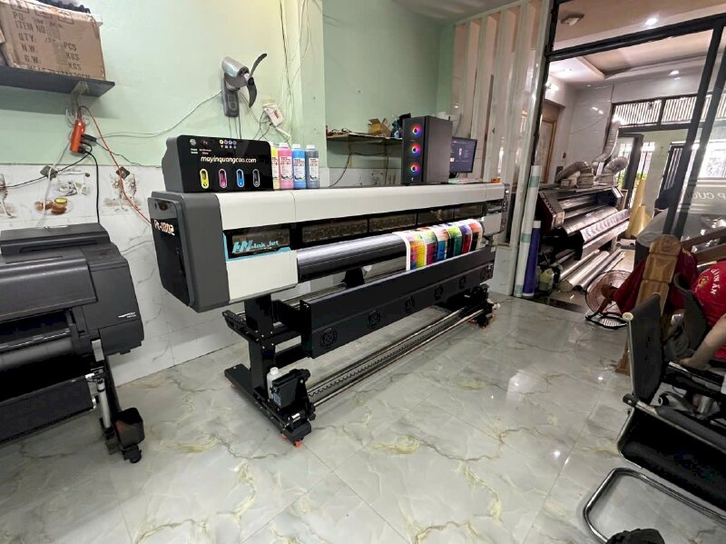 Máy in bạt HongYing 1m8 1850 Đã bao gồm VAT