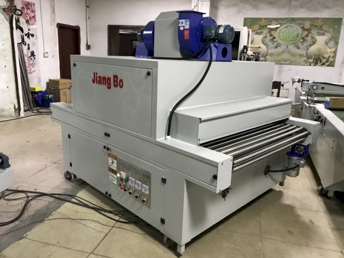Máy phủ bóng UV lên gạch men, gạch 3D - Máy phủ UV giá rẻ