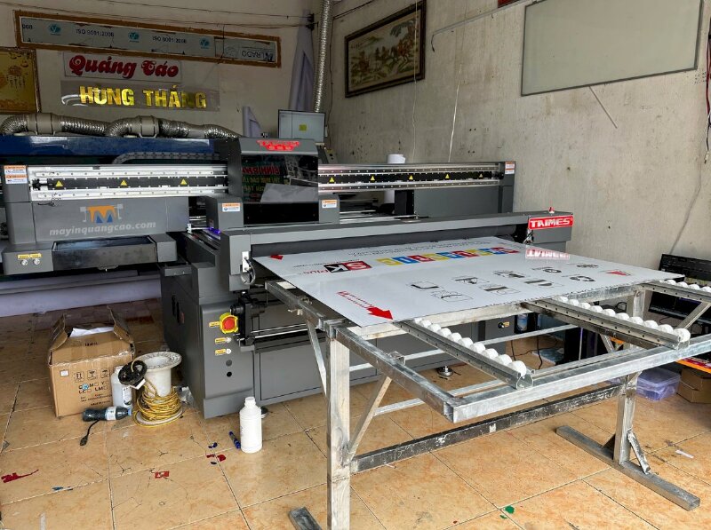 Máy in UV Phẳng, Cuộn, Tròn Taimes X1361